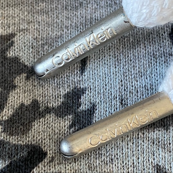 💕HOST PICK💕 NWT Calvin Klein Sleeveless Cropped Hoodie - Picture 11 of 15